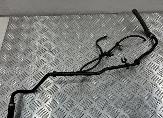 BMW 3 E90 E91 Vacuum line/pipe/hose 7785449