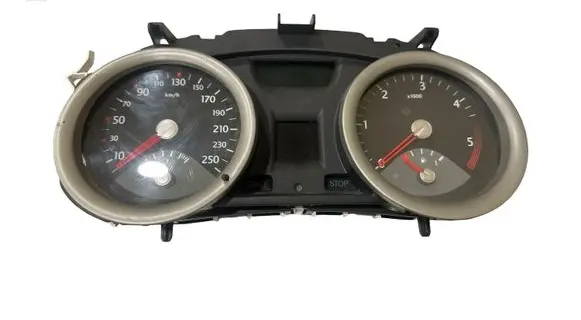 Renault Megane II Speedometer (instrument cluster) 8200399700 RCAC024208 35110419