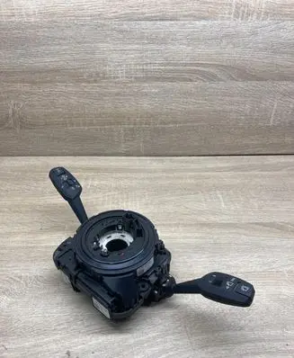 BMW 1 E81 E87 Wiper turn signal indicator stalk/switch 6989557