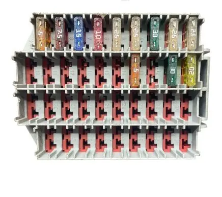 Volvo V70 Fuse box set 9162439