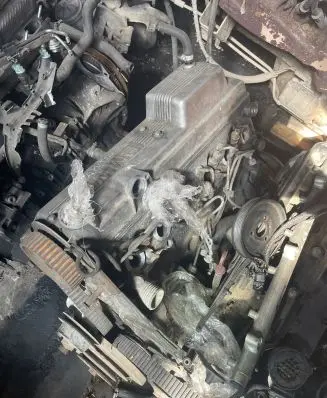 BMW 5 E34 Engine M21 20M84 1275755