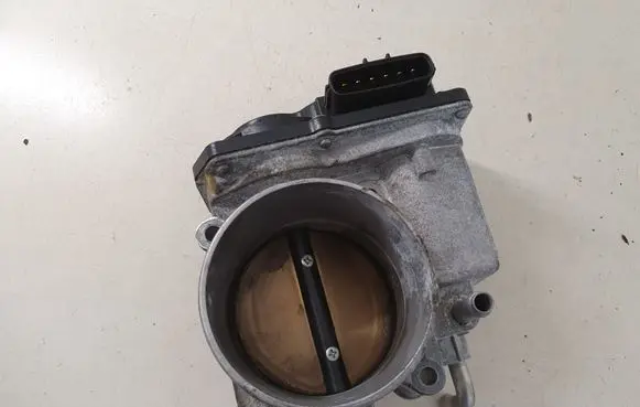 Lexus GS 300 350 430 450H Throttle valve 2203031040