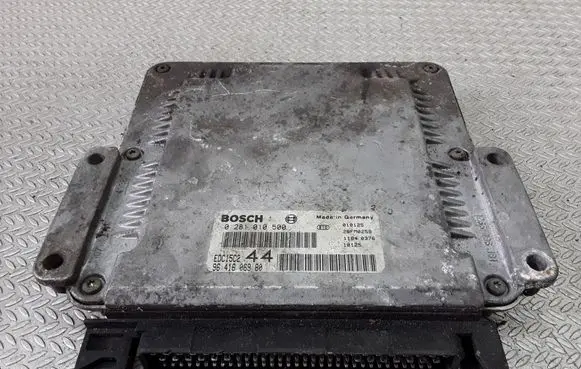 Peugeot 206 Engine control unit/module 0281010500 9641606980