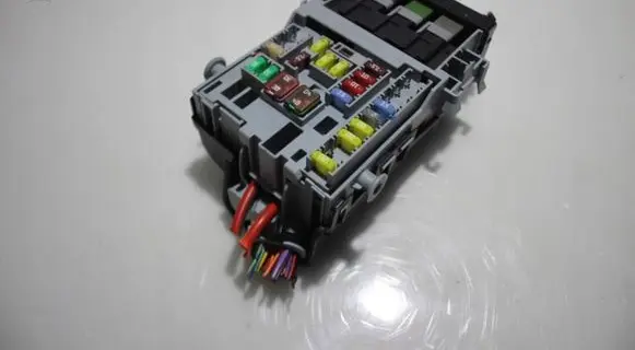 Chevrolet Cruze Fuse box set