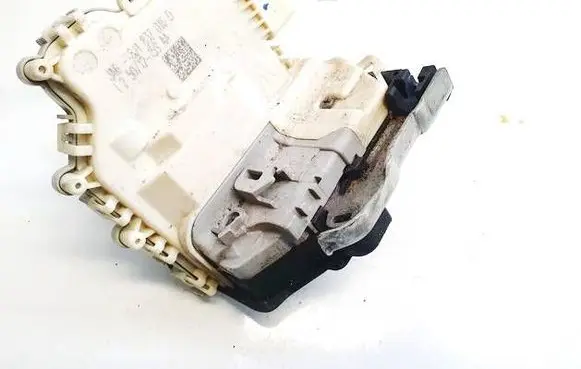 Audi A7 S7 4G Front door lock 8J1837016D