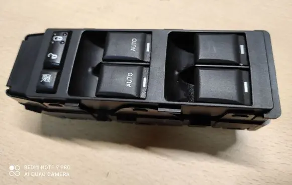 Chrysler 300 - 300C Electric window control switch 04602781AA 39754D 214689