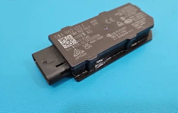 Skoda Octavia Mk4 Central body control module 5WA962133F IMPRK1582362