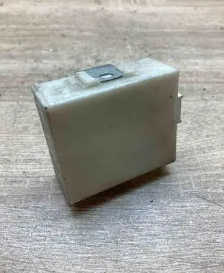Toyota Avensis T250 Door control unit/module 8974105070