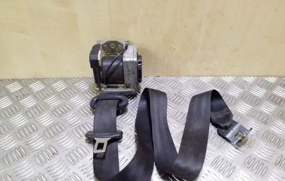 Skoda Octavia Mk1 (1U) Front seatbelt 1U4857701C 00064785