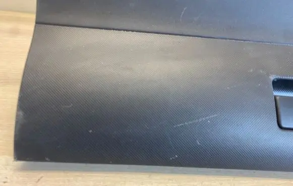 Toyota Auris 150 Glove box lid/cover 5555202100