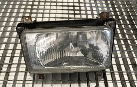 Volkswagen I LT Headlight/headlamp 281941751D