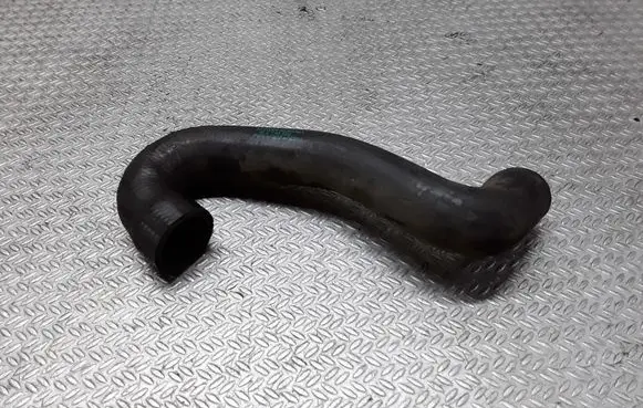 BMW 5 E39 Engine coolant pipe/hose 2248532