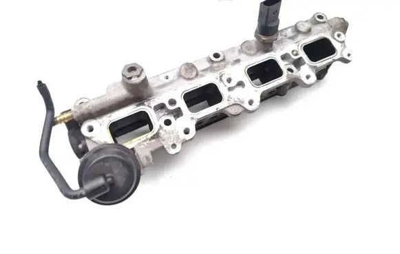 Volkswagen Golf V Intake manifold GK00266 0261545008