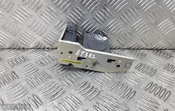 Nissan Qashqai Alarm control unit/module 284P3HV50A