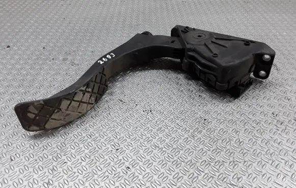 Audi A6 S6 C6 4F Accelerator throttle pedal 4F1723523A