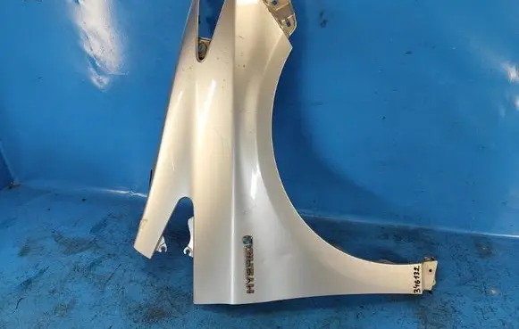 Toyota Prius (XW30) Fender 5380147050