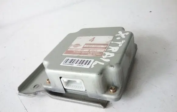 Nissan X-Trail T30 Airbag control unit/module 41650EQ070 A68000U06