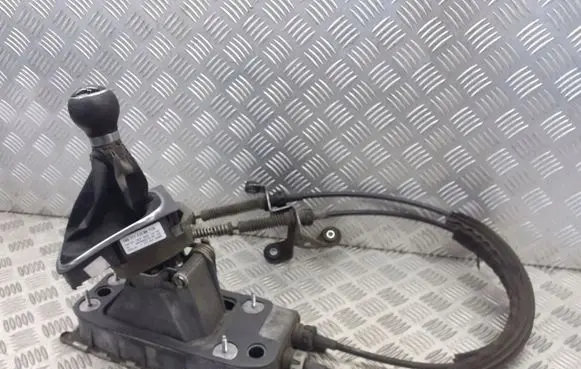 Volkswagen Golf V Gearbox retarder lever 1K0711061A
