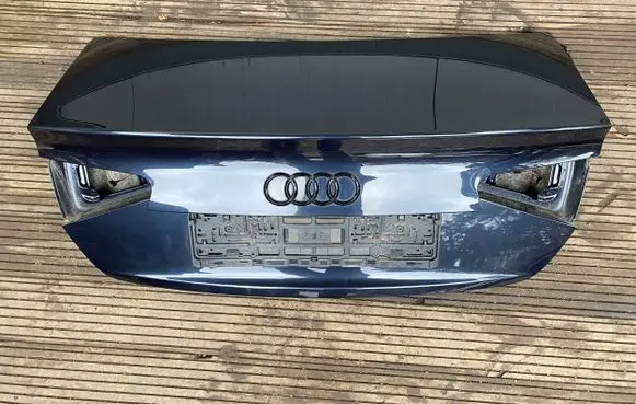 Audi A4 S4 B8 8K Tailgate/trunk/boot lid