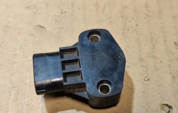 Chrysler Sebring (ST-22 - JR) Throttle valve position sensor 4606127