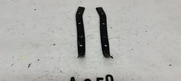 Mercedes-Benz Vito Viano W639 Front bumper mounting bracket A6398805770