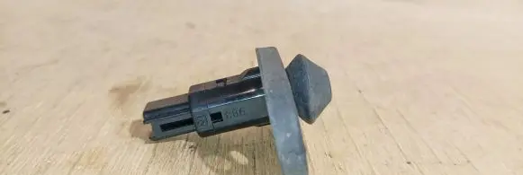Toyota RAV 4 (XA30) Front door sensor 