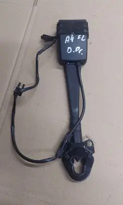 Audi A4 S4 B8 8K Front seatbelt buckle 8K0857755F