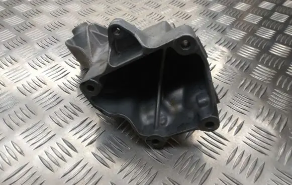 Mercedes-Benz GLE (W166 - C292) Engine mounting bracket A6512235004