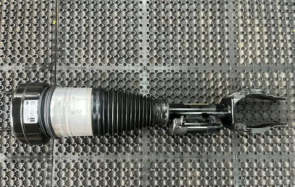 Mercedes-Benz GLE W167 Air suspension front shock absorber A1673203505