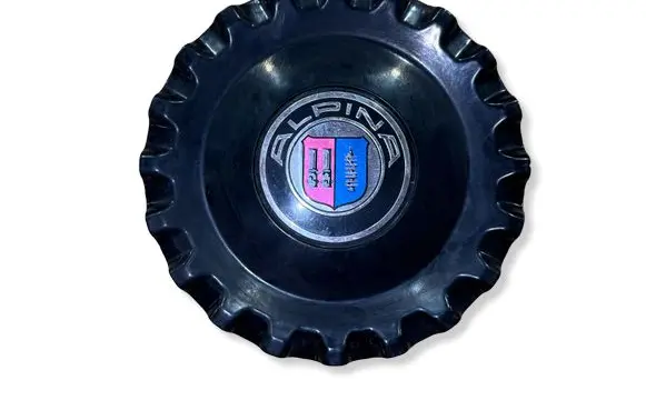 BMW 7 F01 F02 F03 F04 Non-original wheel cap 