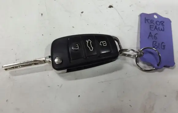 Audi A6 S6 C6 4F Ignition key/card 4F0837220R