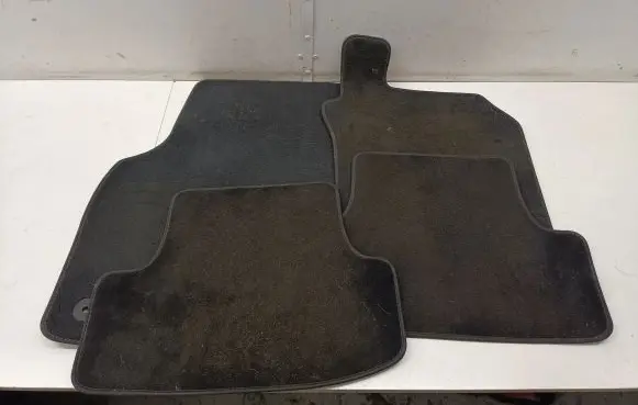 Audi Q2 - Car floor mat set 81A864452