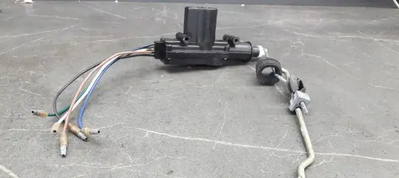 Lada 2108 Tailgate exterior lock 