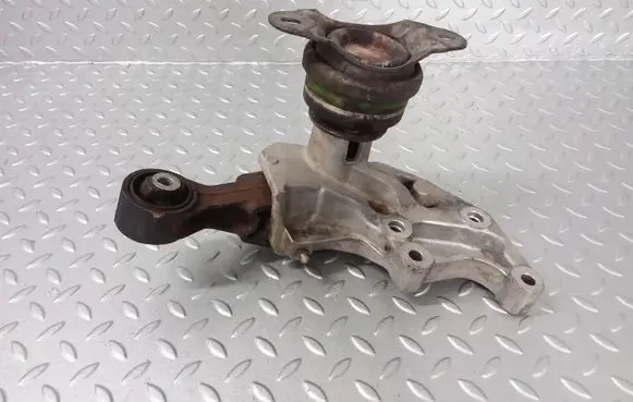 Citroen C5 Engine mount bracket 9654603780