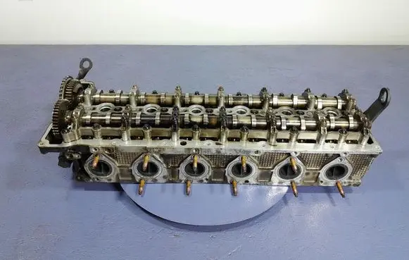 Audi A4 S4 B7 8E 8H Engine head 8575789