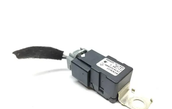 Renault Espace V (RFC) Aerial antenna amplifier 283632499R
