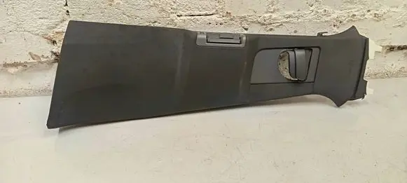 Volvo XC90 (B) pillar trim (top) 31363574