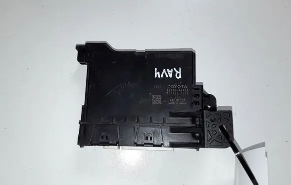 Toyota RAV 4 (XA30) Other control units/modules 8865042550
