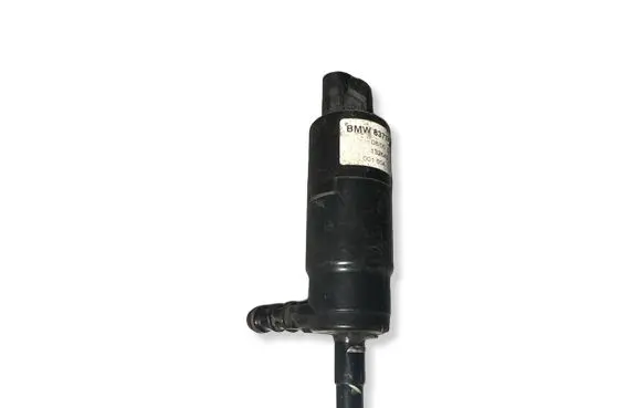 BMW 3 E90 E91 Headlight washer pump 8377430