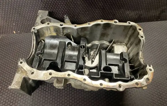 Renault Megane II Oil sump 8200318813