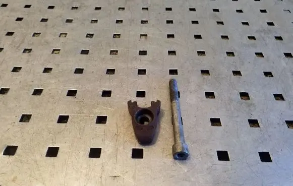 Fuel Injector clamp holder