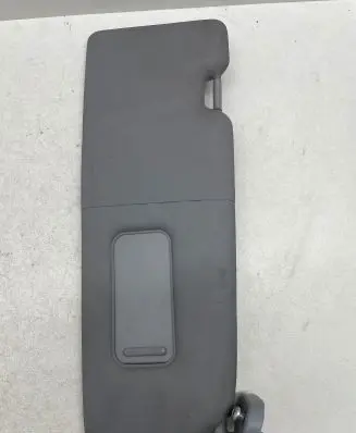 BMW 1 E81 E87 Sun visor 7120560