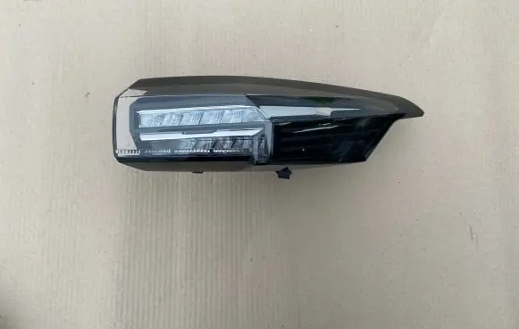 Peugeot 308 Rear/tail lights 9835299280