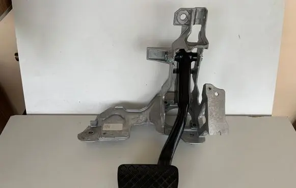 Audi Q5 SQ5 Brake pedal 8W1723117B 80B723031 8W1723140B
