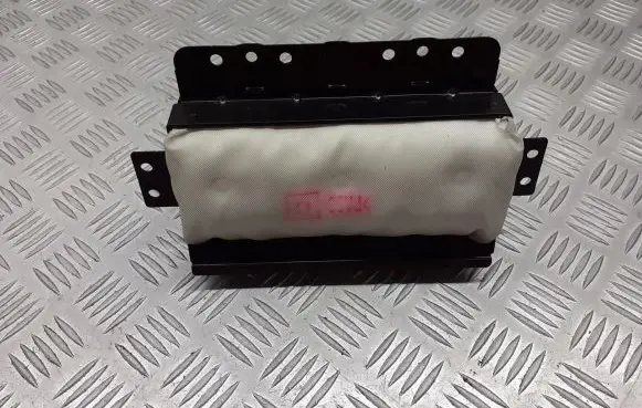 KIA Picanto Passenger airbag