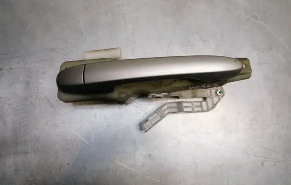 KIA Carens II Rear door exterior handle