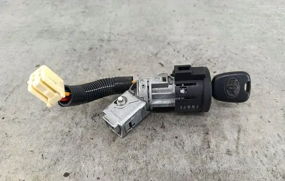 Toyota Aygo AB10 Ignition lock N0501412N0502200