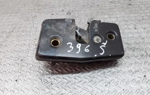 Volkswagen Transporter - Caravelle T4 Sliding door lock 701843604D