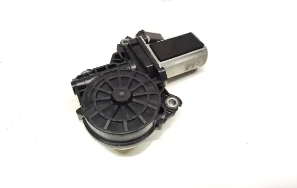 Audi Q7 4M Rear door soft close latching motor 