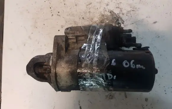 Audi A6 S6 C6 4F Starter motor 0001109258